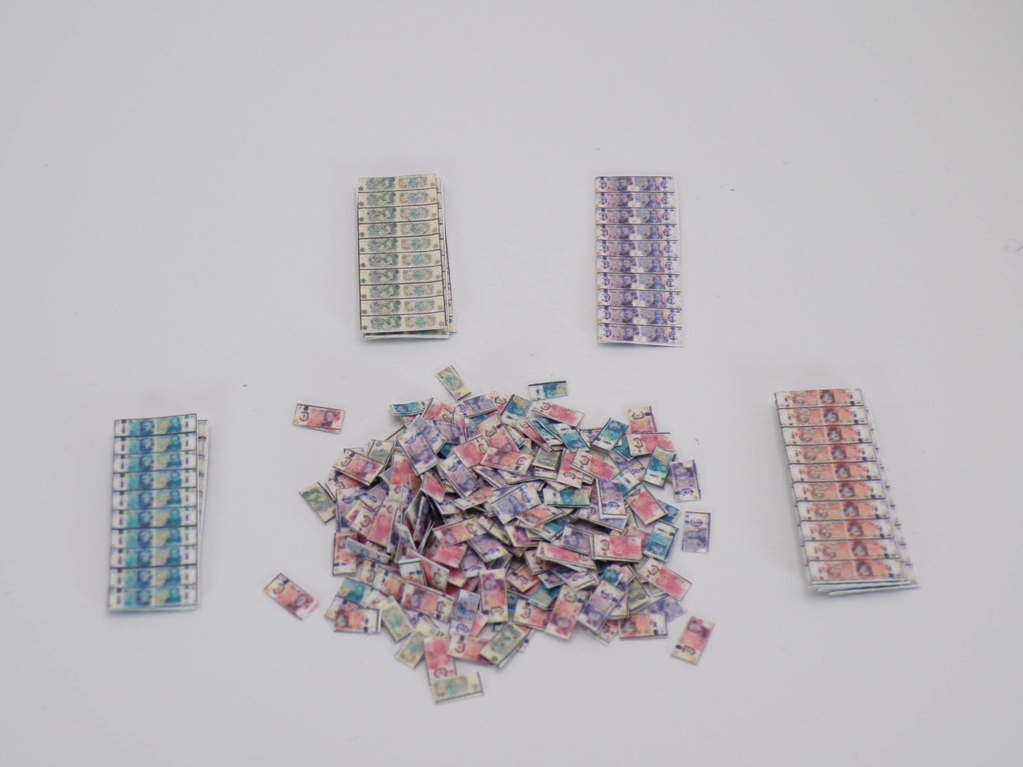 It's All About the Money, Money, Money - 1:24 Scale Stacks of Money - British Pound - MstrcrftMinis - 1038 - GBP
