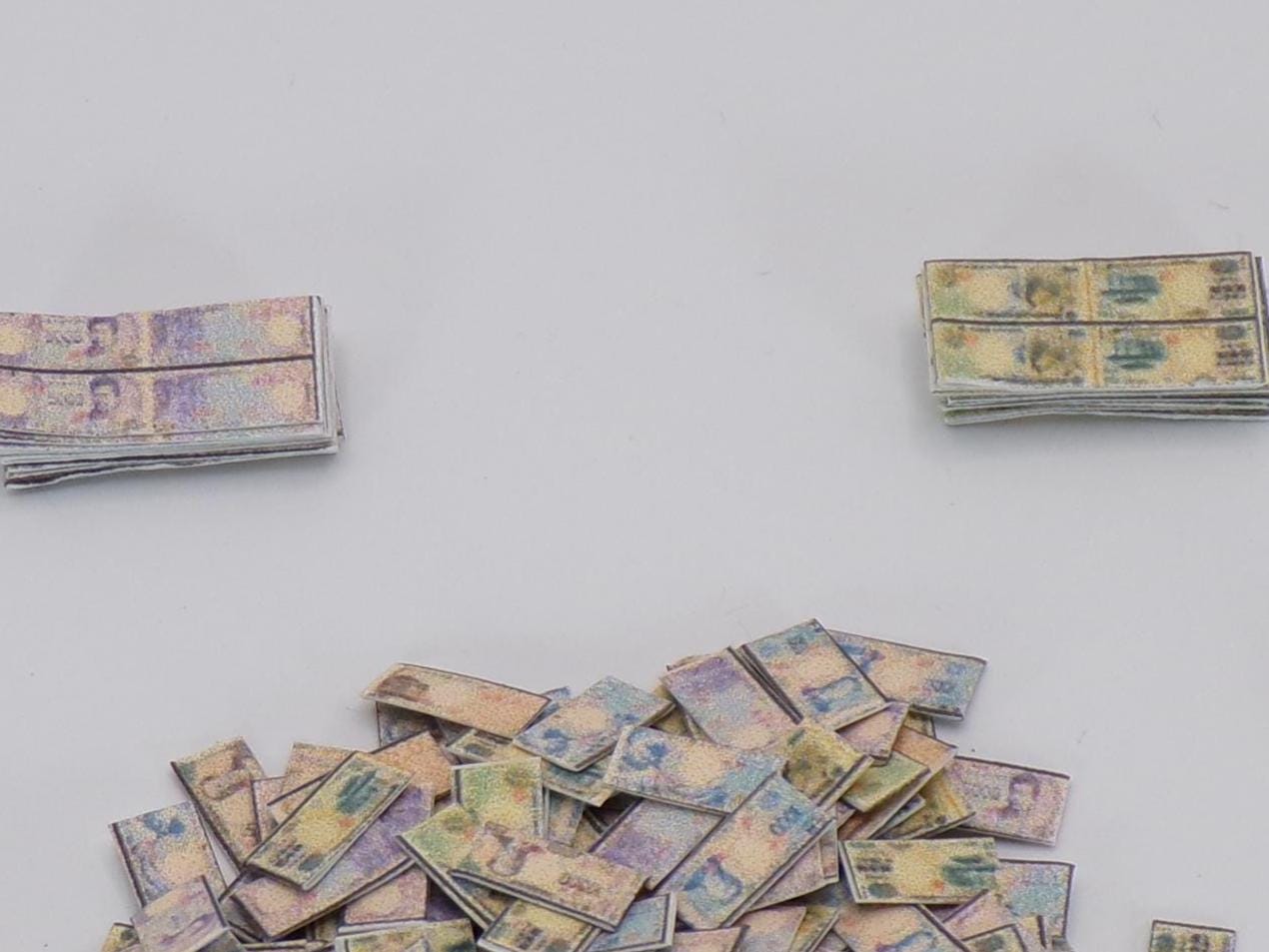 It's All About the Money, Money, Money - 1:24 Scale Stacks of Money - Japanese Yen - MstrcrftMinis - 1038 - YEN