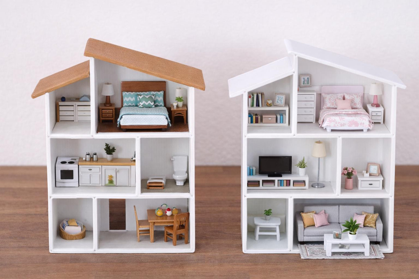 Modern Dollhouse – 1:24 Scale Miniature - MstrcrftMinis - 1315-0013