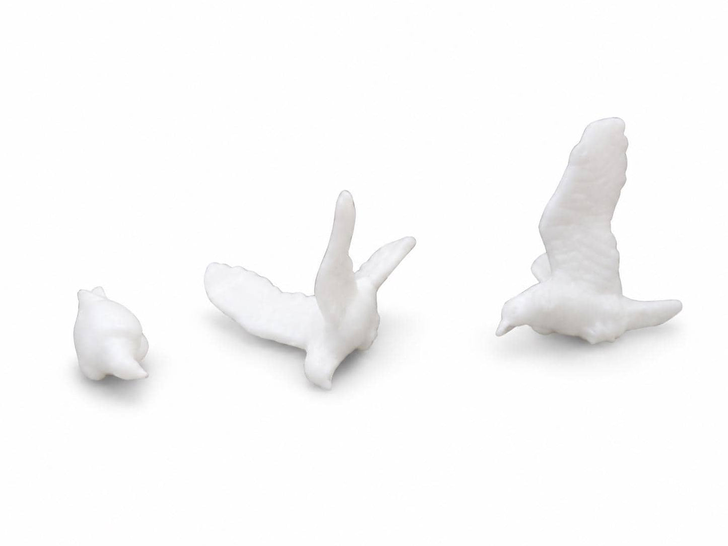 Pigeons (3) – 1:24 Scale Miniature - MstrcrftMinis - 1405