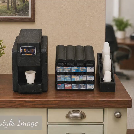 Office Coffee Machine Set – 1:24 Scale Miniature Coffee Station with Cups & Supplies