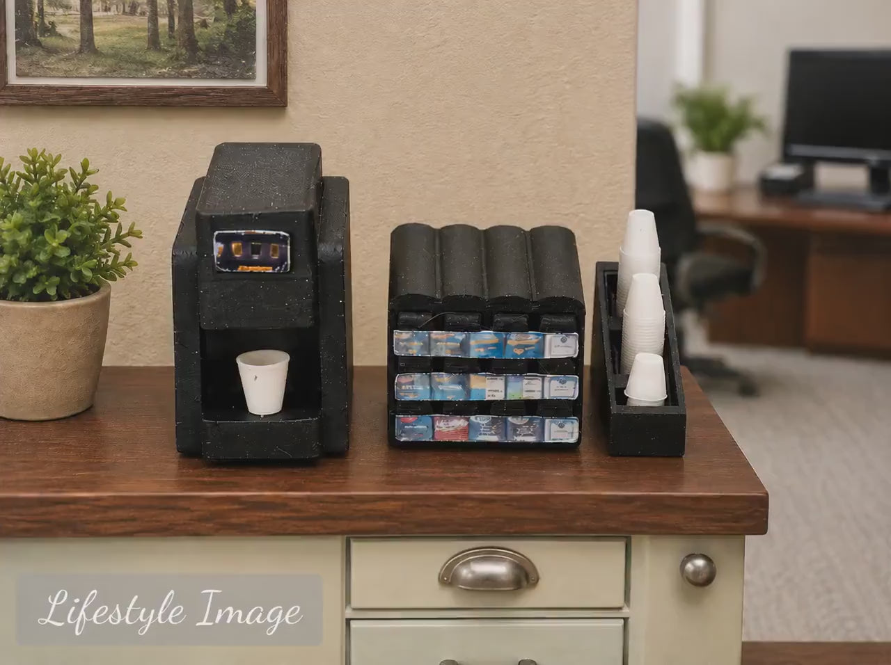Office Coffee Machine Set – 1:24 Scale Miniature Coffee Station with Cups & Supplies