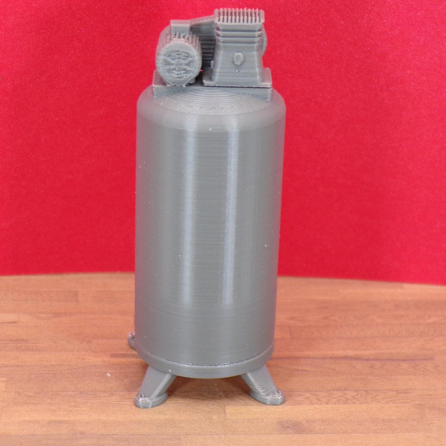 Upright Air Compressor – 1:24 Scale Miniature Shop & Garage Equipment - MstrcrftMinis - 1389